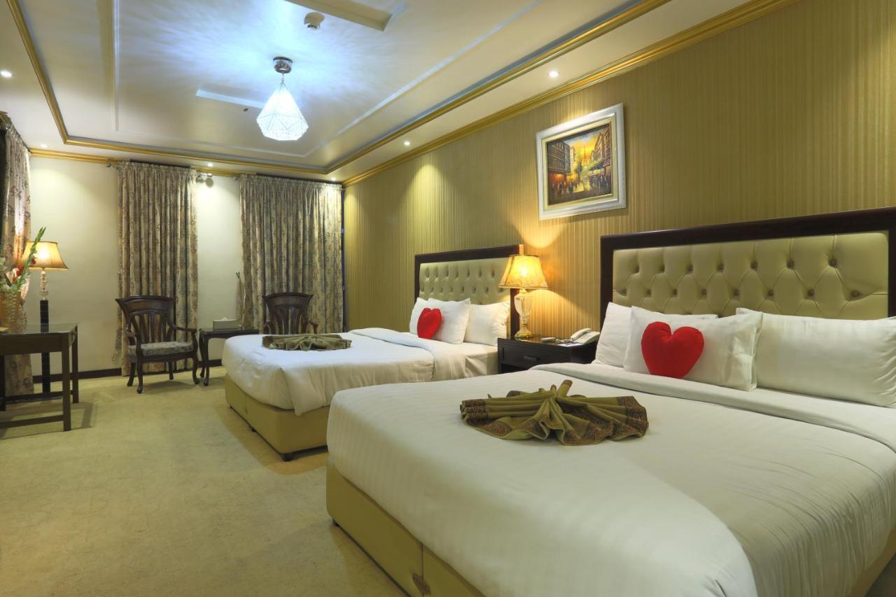 Rachna Hotel Gujranwala エクステリア 写真